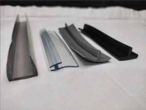 Automotive <b>Rubber</b> Trim Cover Sunstrip Weatherstrip Seal for Nissan Maxima 2021 OEM 66895-4RA0A 66896-4RA0A - Product Image 1