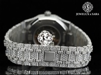 Montre en diamant entièrement sertie de glaçons de qualité d'exportation, entièrement blanche, avec acier inoxydable pour hommes, accessoires de mode disponibles à un prix abordable