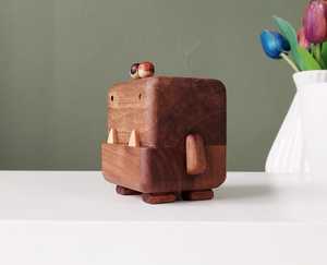 Figurine de robot en bois à collectionner, jouet décoratif fait main, pièce d'art pour l'affichage sur étagère et la décoration de la pièce, pour le dessus de table du salon - Product Image 4