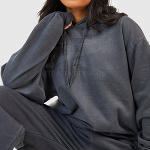 Conjunto Deportivo Premium para Mujer con Acabado Lavado y Corte Cómodo para un Estilo Diario Elegante - Product Image 6