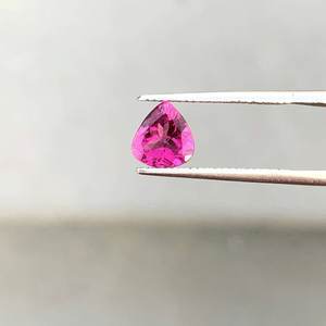 Tourmaline rubellite naturelle en forme de cœur, pierre précieuse rose-rouge pour la création de bijoux fins - Product Image 4