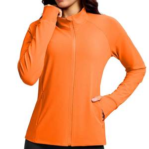 Veste de sport longue durée pour femme, dotée d'un matériau durable, confortable et respirant - Product Image 1