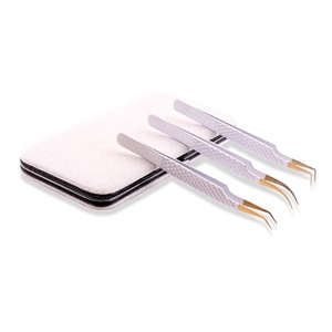 Pinces à extensions de cils en acier inoxydable de haute qualité, durabilité, résistance à la rouille, précision, logo gravé ultra-précis - Product Image 4