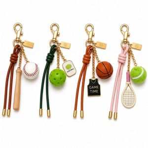 Breloques pour sacs de sport avec mini-ports pour ballons de baseball, de basketball et de pickleball, pour accessoires de sacs à dos sportifs - Product Image 3