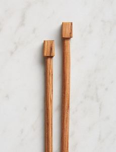 Pince de cuisine en bois de manguier, design élégant, idéale pour la maison, l'hôtel, ustensile d'usage quotidien en Inde à prix exclusifs. - Product Image 5