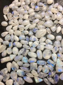 Lot de cabochons en pierre de lune arc-en-ciel naturelle, vente en gros de pierres précieuses en pierre de lune pour la création de bijoux - Product Image 3