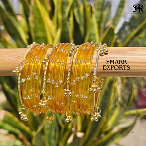 SMARK EXPORTS Juego de Brazaletes de Cristal Kashmiri Dorado Hechos a Mano de Primera Calidad, Ghungroo, Joyería Étnica Tradicional para Novias, 16 Piezas para Mujer - Product Image 6