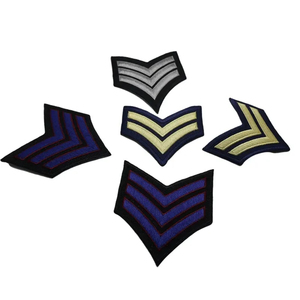 Insignes Chevron de Haute Qualité pour Vestes Sur Mesure, Écussons Brodés Décoratifs, Badges Durables et Personnalisables - Product Image 2