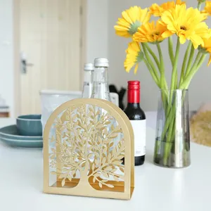 Elegante Servilletero Moderno Orgánico Hecho a Mano con Patrón Bordado de 5.31 Pulgadas de Altura para Decoración de Mesa y Uso Doméstico - Product Image 3