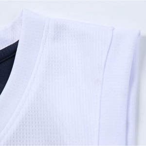 Uniformes de Baloncesto Profesionales con Logotipo Personalizado |   Ropa de Secado Rápido que Absorbe la Humedad |   Uniformes de Béisbol Sublimados con Estilo - Product Image 5