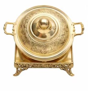 Calentador de Comida de Lujo Dorado, Moderno, con Diseño de Llave Griega y Base Cortada con Láser para Decoración Premium de Buffet de Bodas - Product Image 5