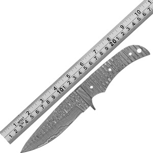 Cuchillo de caza y desollado de acero de Damasco forjado a mano con hoja en bruto de 9 pulgadas y espiga completa, cuchillo de hoja en bruto con espiga completa, hoja forjada medieval. - Product Image 1