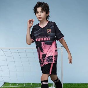 Camiseta de Fútbol de Miami para Hombre, Manga Corta, Cuello en V, Estampado Sublimado, Transpirable, Poliéster, Ropa de Verano para Adultos, Corte Regular - Product Image 5