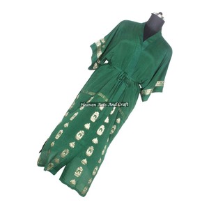 KL010 Hermoso Kimono de Seda Vintage Hecho a Mano para Mujer, Bata Larga con Bolsillos, Cinturón y Cierre con Cordón Ajustable, ODM, Listo para el Verano - Product Image 2
