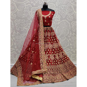 Collections de velours de vêtements de mariée indiens pour la mariée avec le travail de Zarkhan par Fabzone - Product Image 6