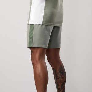 Shorts de plage en polyester pour hommes, nouvelle collection été, shorts de sport amples pour activités de plein air, en soie glacée à séchage rapide, pantalon de plage trois-quarts - Product Image 4