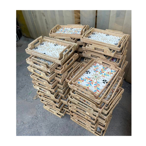 Plateau en osier écologique et durable avec finition mosaïque en nacre pour boissons et présentation de fruits - Product Image 4