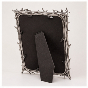 Cadre photo en métal argenté artisanal en gros, design branche d'arbre inspiré de la nature, cadre photo de table en aluminium - Product Image 3