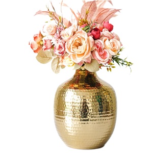 Nouveau pot de fleurs en métal écologique de qualité supérieure, tendance, durable et élégant, idéal pour la décoration des plantes d'intérieur et d'extérieur - Product Image 3