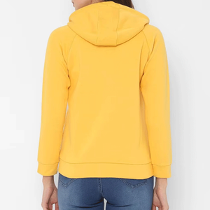 เสื้อฮู้ดผ้าฝ้ายฟลีซสีเหลืองพิมพ์ลายตามสั่งคุณภาพสูง ซิปด้านหน้า สไตล์ลำลองสำหรับผู้หญิง เป็นมิตรกับสิ่งแวดล้อม ระบายอากาศได้ดี เหมาะสำหรับฤดูหนาว รับผลิตแบบ OEM - Product Image 2