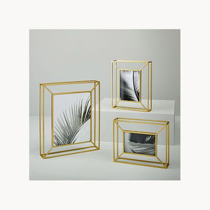 Cadre photo en métal de qualité supérieure, moderne, élégant, personnalisé, support photo de luxe, décoration pour la maison, l'hôtel, cadre de mariage - Product Image 3
