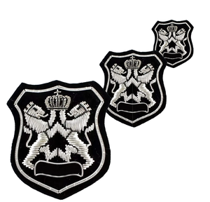 Insignias Bordadas a Mano de Lujo, Lavables, al por Mayor, de Alta Calidad, con el Mejor Diseño, Personalizadas, Ecológicas y Libres de Níquel - Product Image 2