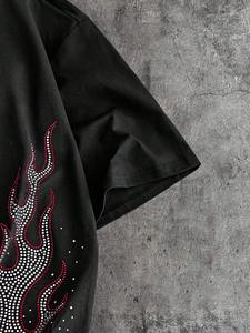 T-shirt homme tendance Y2K, design personnalisé avec strass, coupe oversize, style hip-hop streetwear, coton épais, noir, imprimé graphique. - Product Image 5