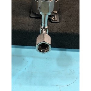 Régulateur de pression APTECH AP5008S4MTSCMK + 3X - Équipements et pièces semi-conductrices d'occasion fiables à l'échelle mondiale chez - Product Image 4