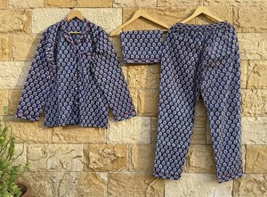 Conjunto de Pijama 100% Algodón con Estampado a Mano – Ropa de Dormir y de Estar por Casa Estilo Boho Jaipuri - Product Image 2