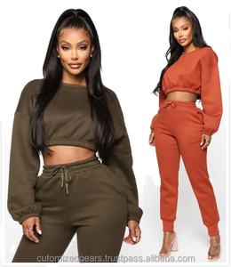 OEM vente en gros 2024 broderie personnalisée col rond manches longues culture femmes sweats dames jogging tissu côtelé survêtement bouton - Product Image 2