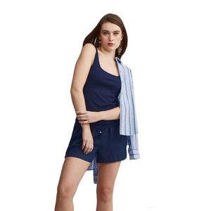 Camisetas sin mangas de diseño personalizado para mujer, ajustadas, de algodón acanalado, con cuello alto, para gimnasio y uso diario. - Product Image 3