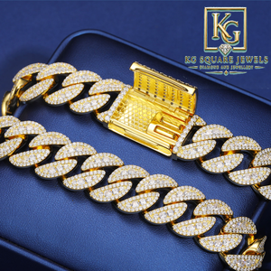 Collar de Cadena con Eslabones de Plata de Ley 925 Chapado en Oro con Incrustaciones de Moissanita para Hombre, KG Square Jewels - Product Image 2