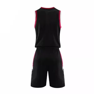 ชุดบาสเก็ตบอลแบบแห้งเร็วสั่งทำพิเศษสำหรับผู้ชาย ออกแบบลายพิมพ์แบบ Sublimation ได้ตามต้องการ - Product Image 4
