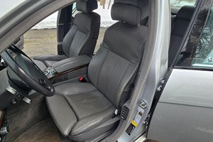 2008 B-M-W- 750L-i - Product Image 5