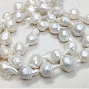 ไข่มุกบาร็อคสีขาวธรรมชาติทรงหยดน้ำ ขนาด 13*16 - 15*18 มม. ความยาว 14 นิ้ว 1 เส้น 100% อัญมณีธรรมชาติ สำหรับทำเครื่องประดับ - Product Image 1