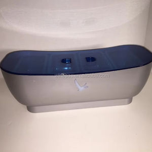 Plateau de service en plastique Grey Goose, porte-condiments et plateau à fruits pour les fêtes - Product Image 1