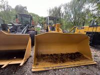 Chargeuse sur pneus Komatsu WA470 d'occasion fiable, modèle 2023, excellent état, fabrication japonaise, engin de construction, pompe et boîte de vitesses