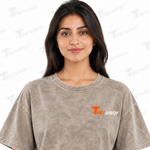 Camiseta de mujer verde con lavado ácido, hombros caídos, cuello redondo, ajuste holgado, estampado de flores de esqueleto, manga corta - Product Image 6