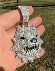 Pendentif Hip Hop plaqué or blanc avec diamant, finition argentée et détails inspirés de la mode brillante - Product Image 5