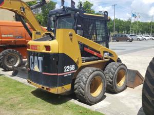 Venta al por Mayor de Minicargadora Caterpillar 226B de 2.6 Toneladas, Adecuada para Proyectos Agrícolas y Mineros, Entrega Rápida, Directo de Fábrica - Product Image 4