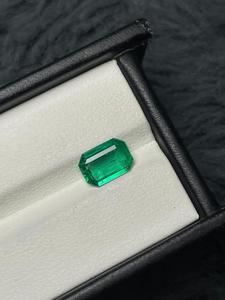 Pierre précieuse naturelle vert émeraude, taille octogonale, pour la fabrication de bijoux - Product Image 2