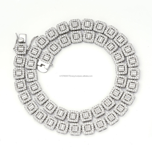 Elegante Collar de Diamantes Moissanite en Plata de Ley 925 con Piedras de Corte Geométrico Cuadrado y Redondo para Minoristas de Joyería - Product Image 1