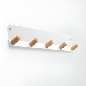 Colgador de pared de metal y madera sencillo de fábrica para abrigos y sombreros con diseño sin perforaciones, soporte para llaves detrás de la puerta para baño - Product Image 1