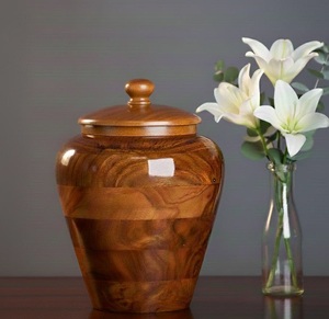 Grand Wooden Cremation Urn Memorial <b>Ash</b> Holder Featuring Decorative Secure Closure And Exquisite Natural Wood Character - Product Image 5