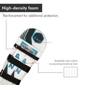 แผ่นรองฝึกซ้อมคริกเก็ตสำหรับเด็ก ZAP Ultra Lite Junior Cricket Batting Pads น้ำหนักเบาเป็นพิเศษ สวมใส่สบาย ยืดหยุ่น เหมาะสำหรับการฝึกซ้อม - Product Image 3