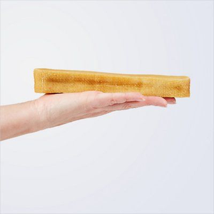 Barre à mâcher en forme d'animal sculptée en lait de yak de l'Himalaya, écologique, 100% naturelle, riche en protéines, par Perfect Enterprises - Product Image 3