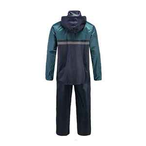 Traje Impermeable para Hombre, Chaqueta con Capucha y Pantalones, Conjunto de Poliéster para Senderismo, Camping y Uso Casual al Aire Libre - Product Image 4