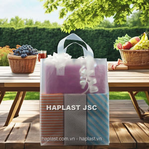 LDPE-bolsas de plástico reutilizables para compras, bolsas de plástico con asa SOFTLOOP de 5kg, al por mayor, proveedor de Vietnam - Product Image 1