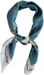 Pañuelos de Seda Cuadrados con Impresión Digital Personalizada al por Mayor, Pañuelo de Seda 100% con Logotipo Impreso, Pañuelos de Satén para Mujer - Product Image 5