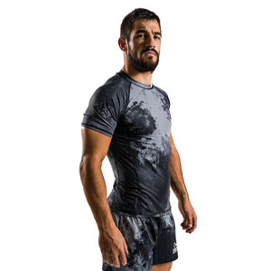 T-shirt de compression athlétique à manches longues pour homme, imprimé numérique OEM, respirant, antibactérien, écologique, 220g - Product Image 6